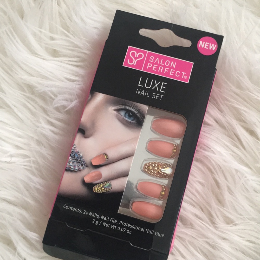 Luxe Nail Set